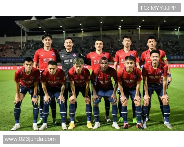 成都羽毛球队在世锦赛积分榜上以56分稳居第一展现强劲实力 成都羽毛球队在世锦赛积分榜上以56分稳居第一展现强劲实力