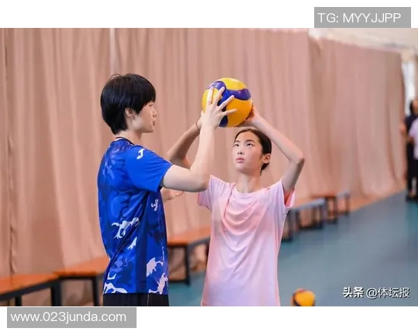 排球盛宴:深入解析杭州排球队的默契配合与战术魅力 排球盛宴:深入解析杭州排球队的默契配合与战术魅力