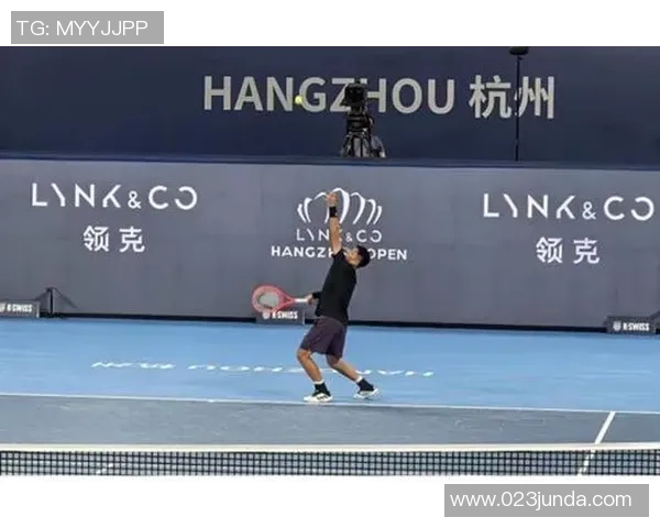 杭州网球队个人能力引发热议球员表现与团队合作的争论