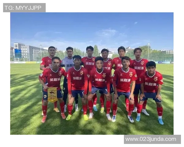 南京足球队的崛起之路：从默默无闻到大满贯荣耀的成长历程