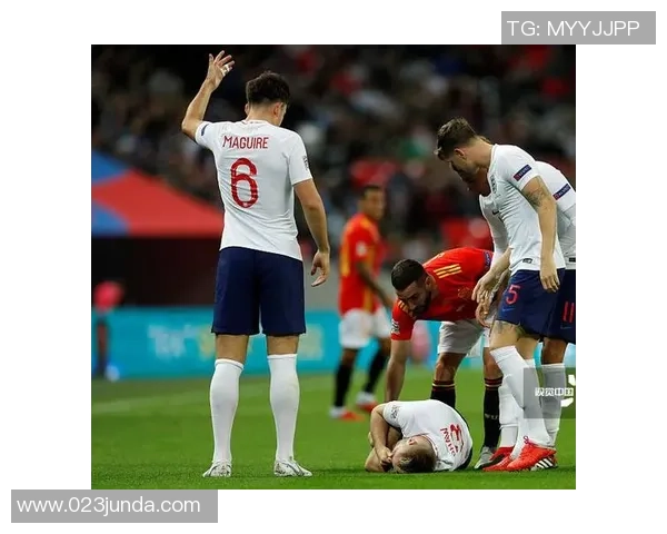 足球明星频繁受伤的背后原因与影响分析 足球明星频繁受伤的背后原因与影响分析